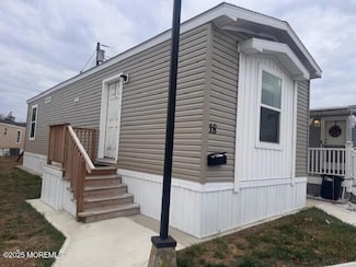 18 Avenue A, Keansburg, NJ 07734