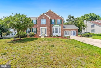 2363 Ashford Dr, Waldorf, MD 20603