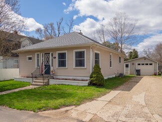 94 Parcom St, Kalamazoo, MI 49048