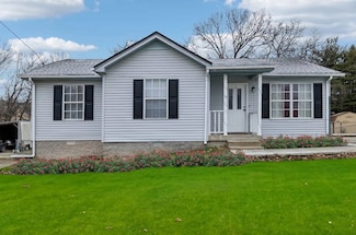 104 Forest Ln, La Vergne, TN 37086