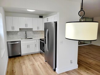 15 Burgundy A, Delray Beach, FL 33484