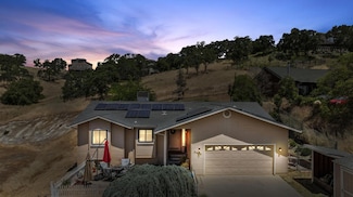 3685 Lakeview Dr, Ione, CA 95640