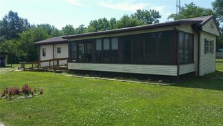 101 S Ash St, Coffeen, IL 62017