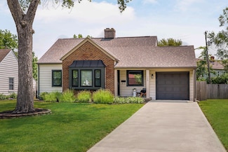308 N Stanwood Rd, Columbus, OH 43209