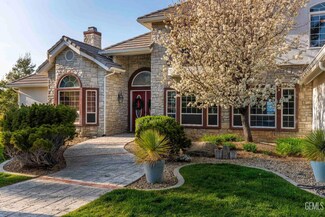 30360 Hart Oaks Dr, Keene, CA 93531