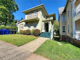 39 Rogers St Unit 2, Branford, CT 06405