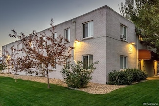 2480 W Caithness Place Unit 5, Denver, CO 80211