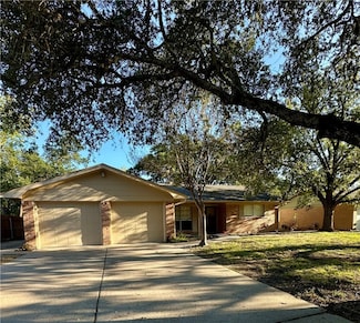 1202 Goode Dr, College Station, TX 77840