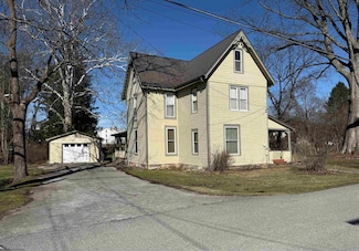 45 Fountain St, Beverly, WV 26253