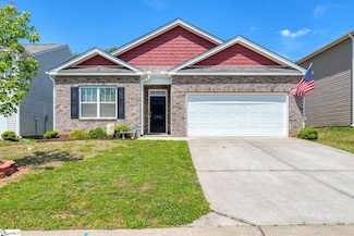 480 Bucky Dr, Woodruff, SC 29388