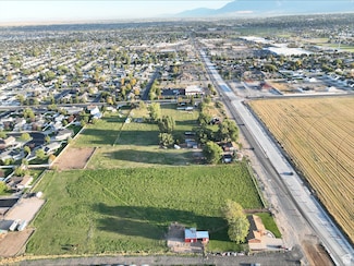 1141 N 2000 W, Clinton, UT 84015