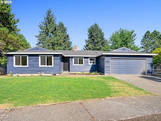 1925 Hillhouse Dr, West Linn, OR 97068