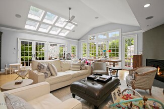 24 Terrace Ave, Riverside, CT 06878