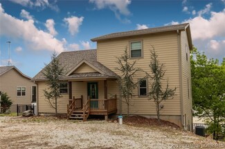 25997 Marina Rd, Stover, MO 65078