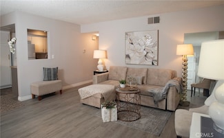 1304 Mountain Ave Unit 105, Duarte, CA 91010