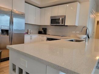 999 SW 1st Ave Unit 1914, Miami, FL 33130