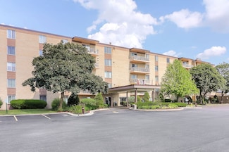 110 W Butterfield Rd Unit 503S, Elmhurst, IL 60126