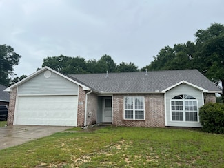 2809 Geronimo Dr, Crestview, FL 32539