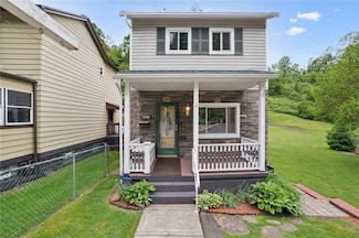 1390 Ravine St, Homestead, PA 15120