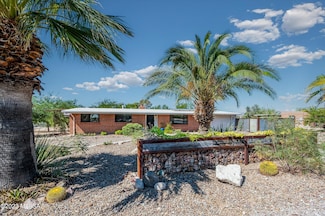 8521 N Yellowstone Ave, Tucson, AZ 85704