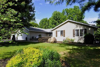 13761 de La Tour Ct, Rockton, IL 61072
