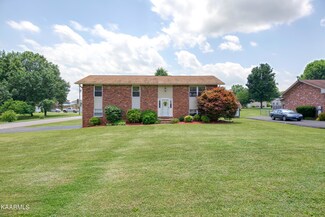 701 Foster Dr, Lenoir City, TN 37772