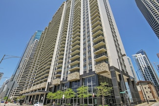 400 E Randolph St Unit 3502, Chicago, IL 60601
