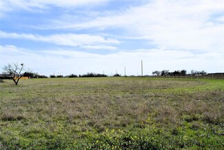 300 E 24th St, Coleman, TX 76834