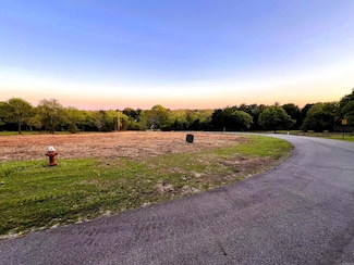 1210 Headlee Heights Dr, Searcy, AR 72143