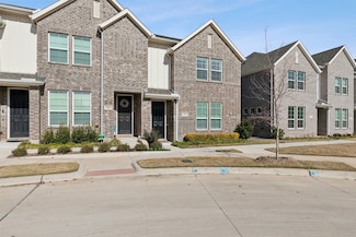 5115 Community St, Haltom City, TX 76117