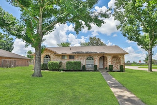 5406 Colmesneil St, Pearland, TX 77584