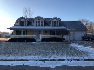 1646 Old Colonial Dr, Berne, IN 46711