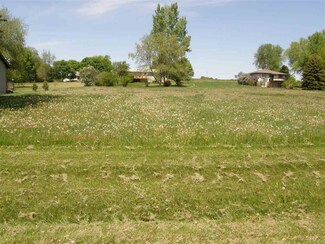 1061 Lake Summerset Rd, Davis, IL 61019