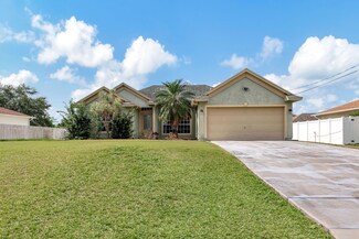 1882 SW Inlander Ave, Port Saint Lucie, FL 34953