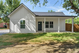 201 Knox Ave, Boyd, TX 76023