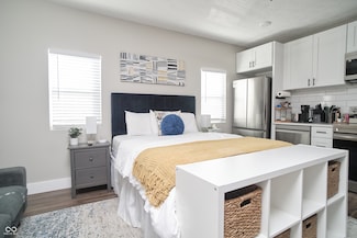 1437 S Alabama St Unit B, Indianapolis, IN 46225