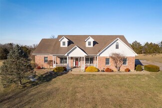 5255 Salem Fields Rd, Farmington, MO 63640