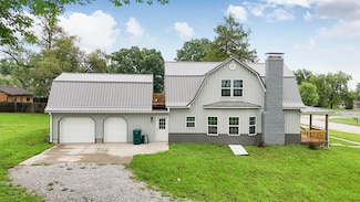 1207 N Kansas Ave, Marceline, MO 64658