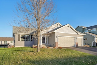18 Meadowlark Dr, Hudson, WI 54016