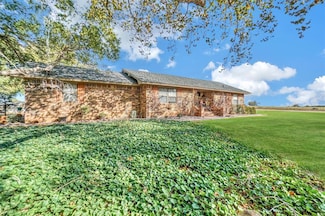 19597 E 1140 Rd, Elk City, OK 73644