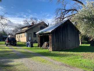 555 Bayles Ave, Red Bluff, CA 96080