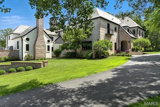 32 Woodoaks Trail, Saint Louis, MO 63124