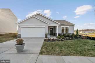 48 Dove Rd, Charles Town, WV 25414
