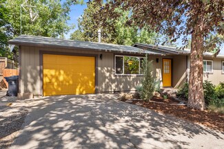 635 SE 6th St, Bend, OR 97702