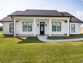 265 Bouverans Cir, Lockport, LA 70374