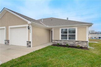 21009 E 8th St S, Independence, MO 64056