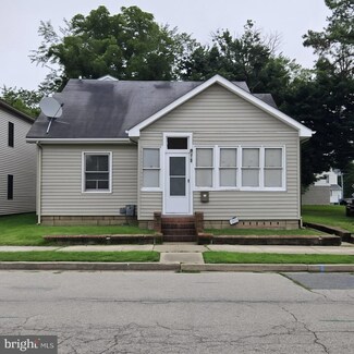 317 N New St, Dover, DE 19904