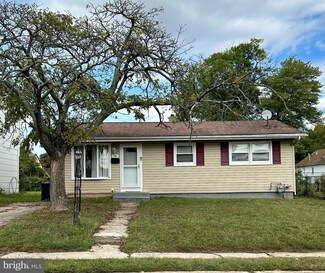 36 Packard Ave, Woodbury, NJ 08096