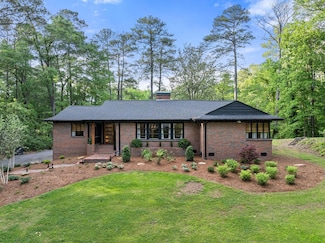 400 Crest Cir N, Jasper, AL 35501
