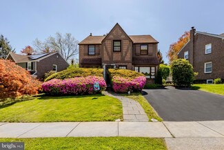 1640 Surrey Ln, Havertown, PA 19083